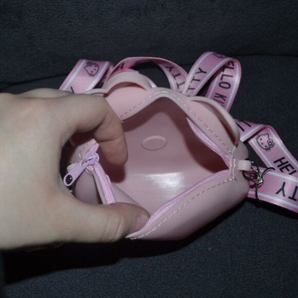 Mini Hello Kitty Pink Crossbody Bag Gift Idea Kawaii Cute Bundle - Picture 11 of 13